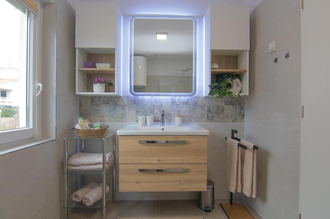 קרק Apartment Neda מראה חיצוני תמונה
