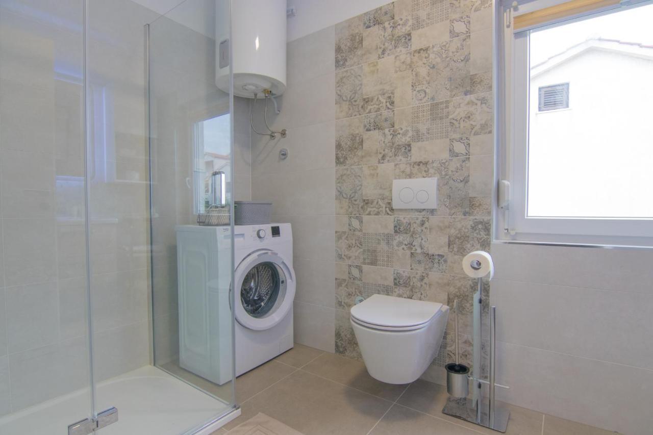 קרק Apartment Neda מראה חיצוני תמונה