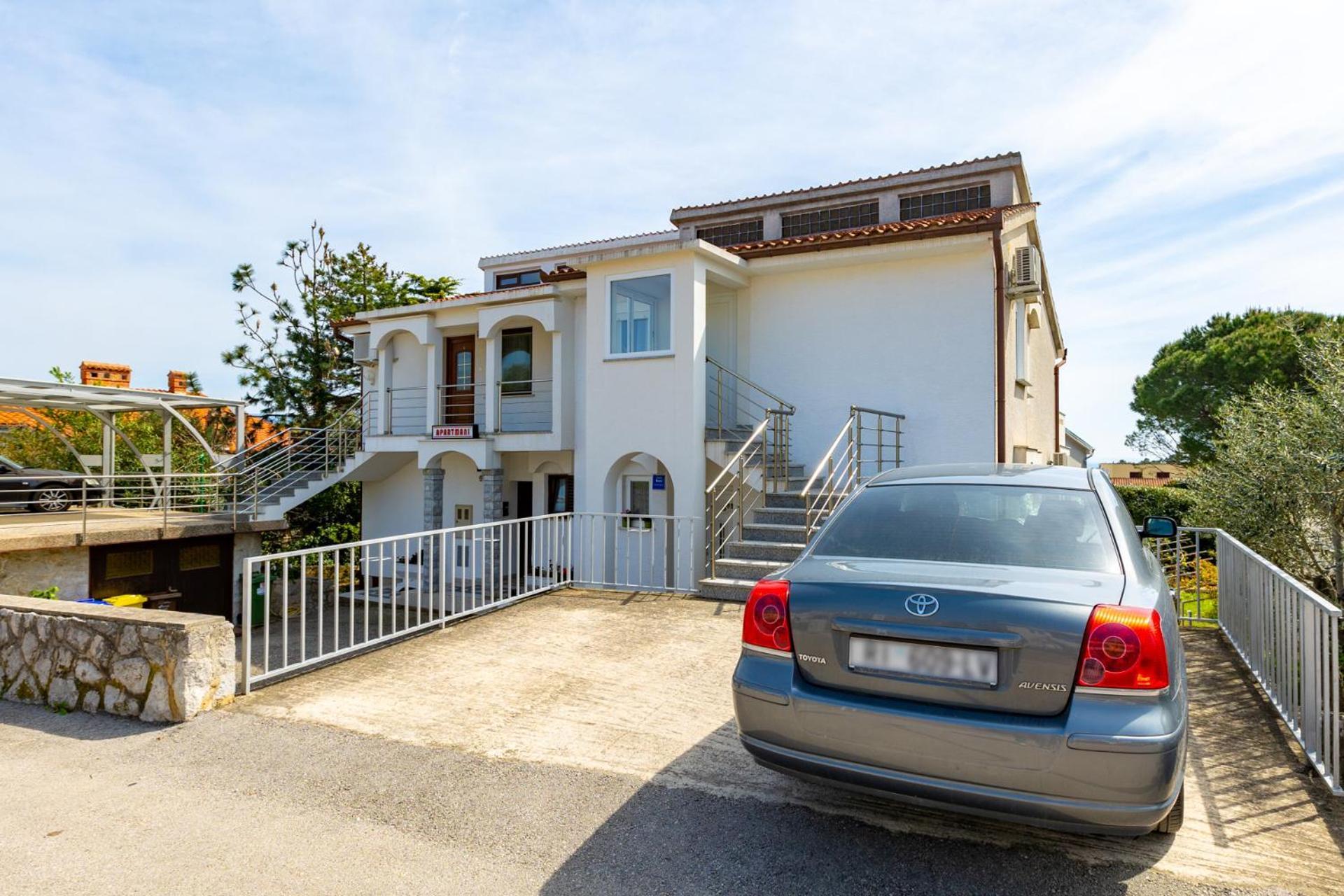 קרק Apartment Neda מראה חיצוני תמונה