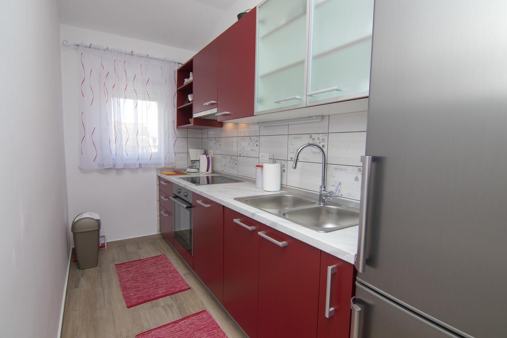 קרק Apartment Neda מראה חיצוני תמונה